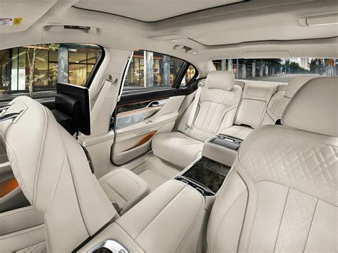 Interni BMW Serie 7 M