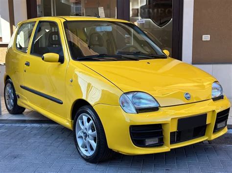 Fiat Seicento Sporting Schumacher in rosso