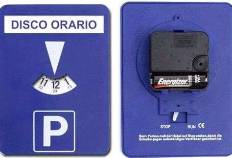 Confronto tra disco orario tradizionale e disco orario elettronico