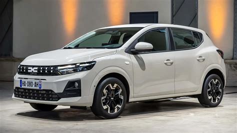 Dacia Sandero Streetway Journey: equipaggiamenti e caratteristiche