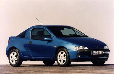 Opel Tigra prima generazione vista laterale
