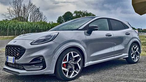 Ford Puma su strada