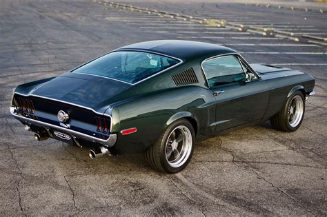 Ford Mustang Fastback moderna