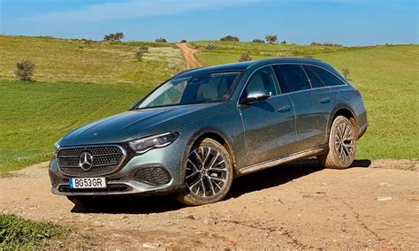 Dettaglio mascherina Mercedes Classe E All-Terrain