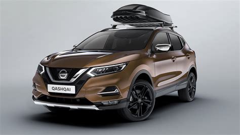 Nissan Qashqai 2 con accessori esterni