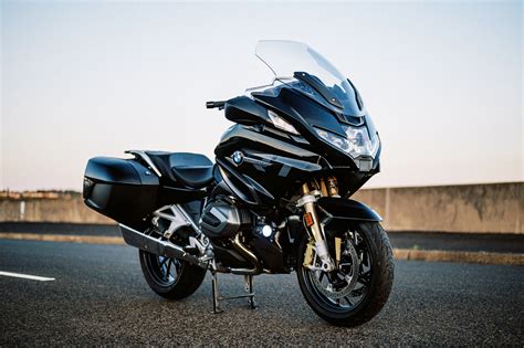 Dettaglio faro anteriore BMW R 1250 RT