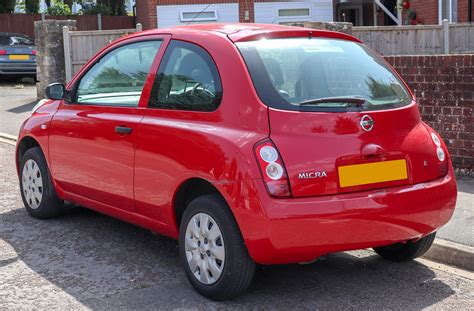 Nissan Micra K12 design esterno