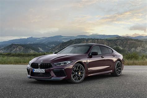 BMW M8 Gran Coupé posteriore