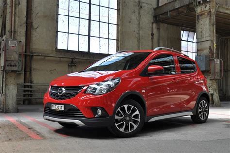Logo della VinFast Fadil, erede della Opel Karl Rocks in Vietnam