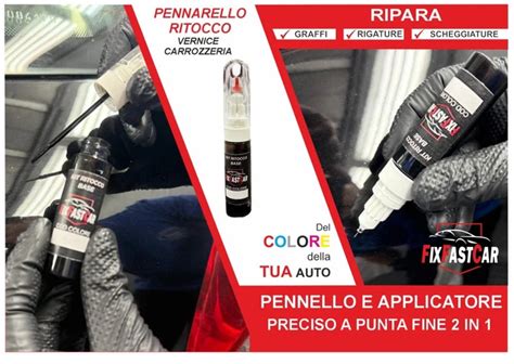 Componenti di un kit di ritocco vernice per auto