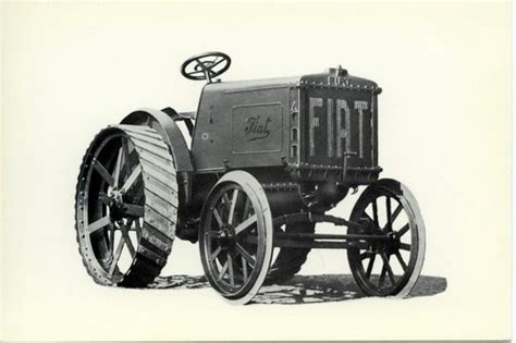 Primo trattore Fiat 702