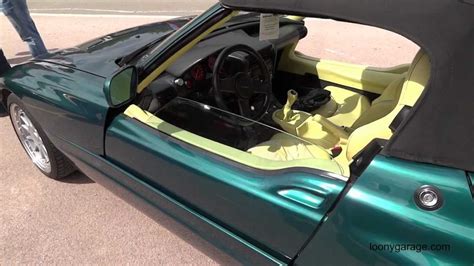 BMW Z1 con portiere abbassate