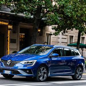 Renault Mégane Sporter in strada