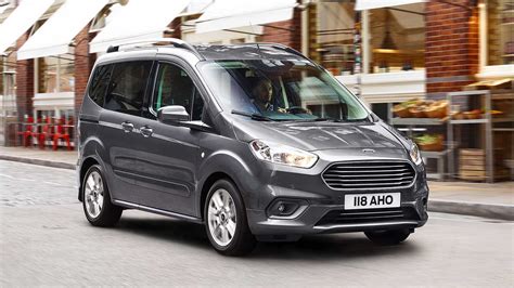 Differenze allestimenti Ford Tourneo Courier