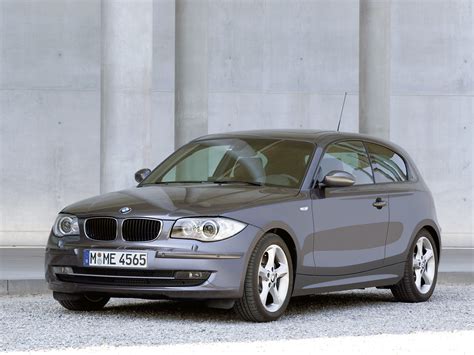 BMW Serie 1 E81 2008 fiancata