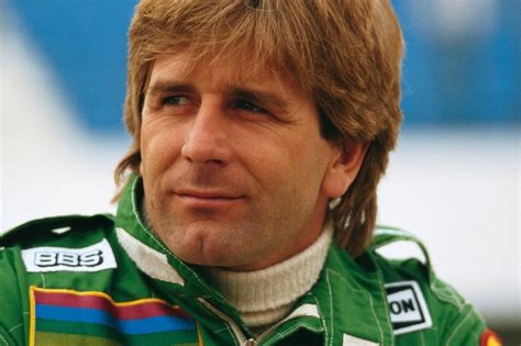 Manfred Winkelhock al volante della sua monoposto