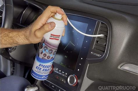 Manutenzione condizionatore auto