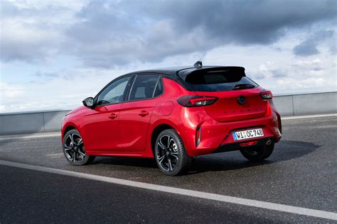Opel Corsa Hybrid frontale
