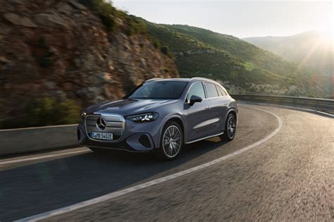 Mercedes GLC in ambiente urbano