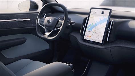 Interni Volvo EX30 con materiali riciclati