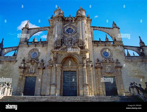 Facciata della Cattedrale di Jerez de la Frontera