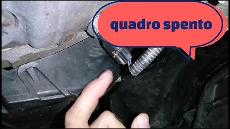 Dettaglio del connettore dell'interruttore retromarcia sul cambio