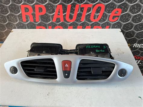 Cruscotto Renault Megane con display climatizzatore