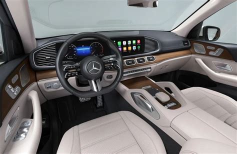 Mercedes-Benz GLS interno