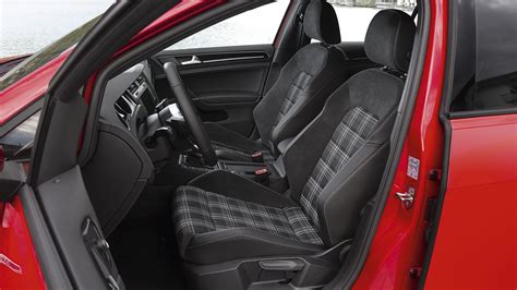 Sedili sportivi Volkswagen Golf GTD