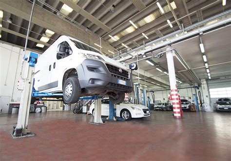 Officina meccanica Volkswagen moderna