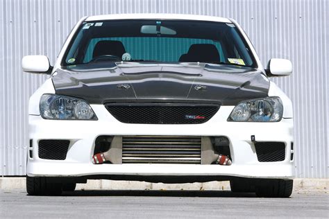Toyota Altezza front view