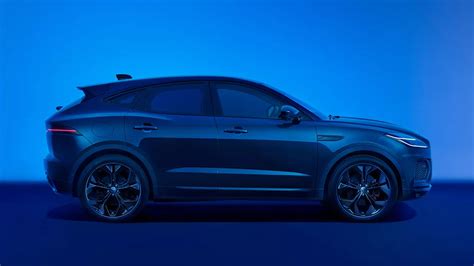 Jaguar E-Pace in azione