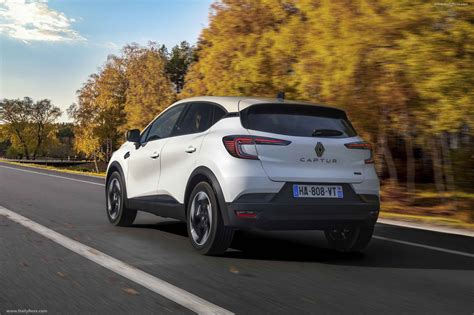 Tabelle comparative degli allestimenti Renault Captur