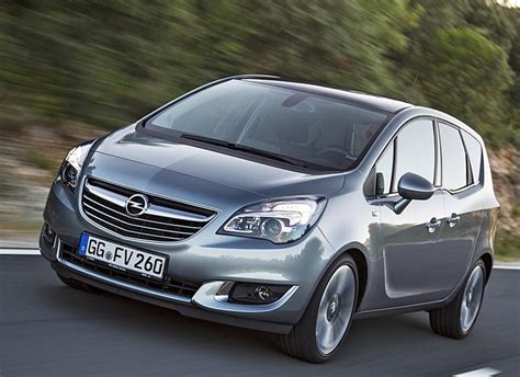 Infografica: Confronto consumi reali vs. dichiarati Opel Meriva 1.3 Multijet