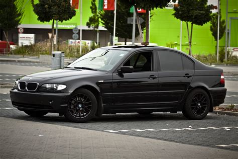 BMW 320d E46 in strada