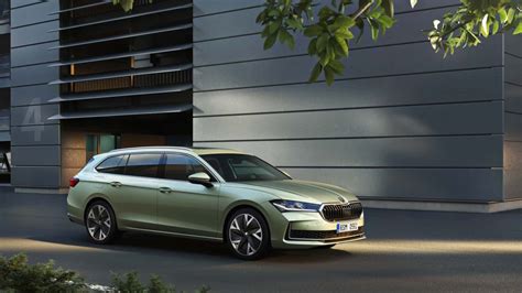 Skoda Superb prima generazione vista laterale