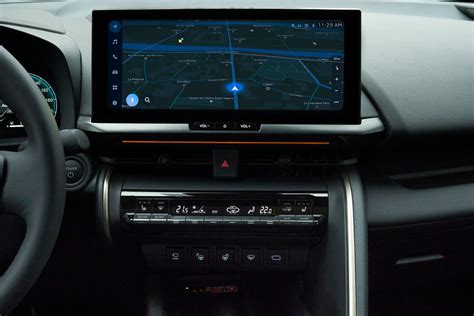 Toyota C-HR infotainment system