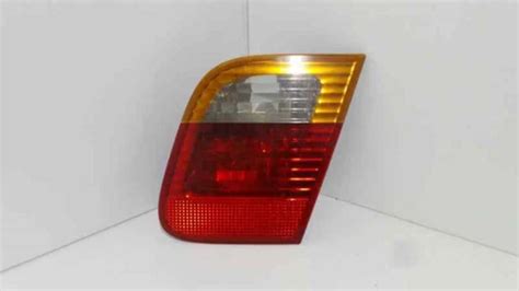 Dettaglio interno fanale posteriore a LED BMW E46