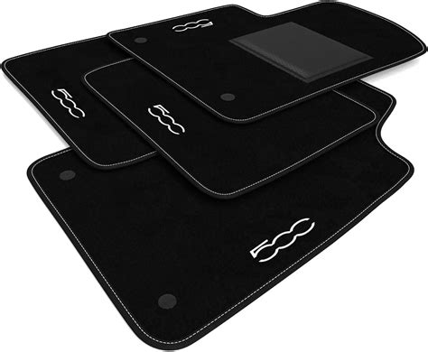 Interni Fiat Doblò con tappetini personalizzati