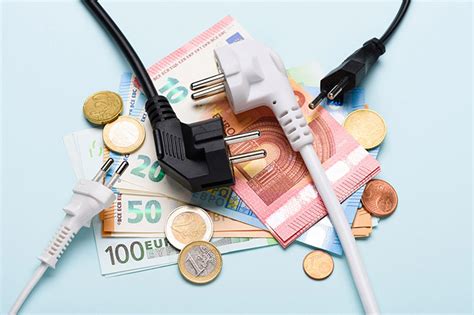 Grafico comparativo dei consumi e delle prestazioni tra motori 2.3 e 2.8 Multijet