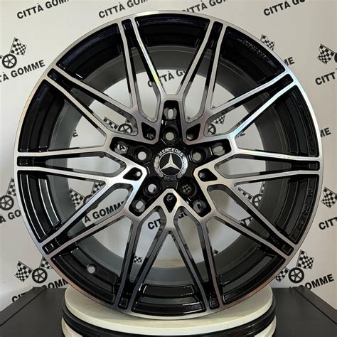 Vari tipi di cerchi in lega disponibili per Mercedes Classe A