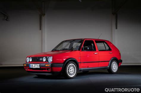 Volkswagen Golf GTI di diverse generazioni
