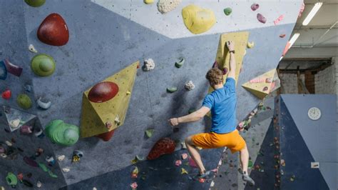 Sistema Autobelay in un centro di arrampicata