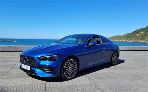 Mercedes-Benz CLE Coupé in movimento
