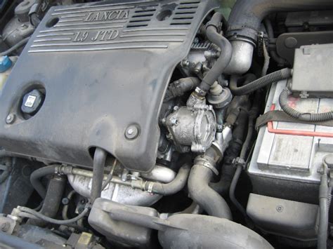 motore lancia lybra
