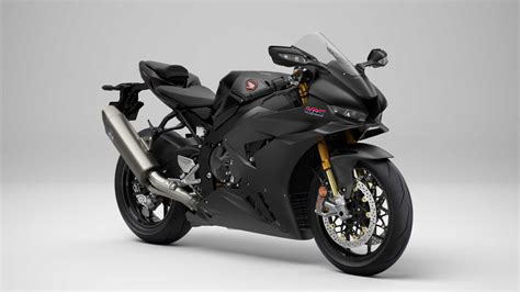 Moto sportiva Honda CBR 1000 RR in curva