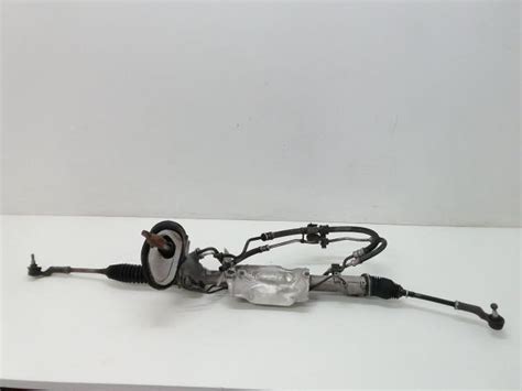Dettaglio sterzo Ford C-Max