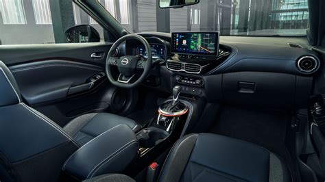 Interni spaziosi del Nissan Qashqai+2 I