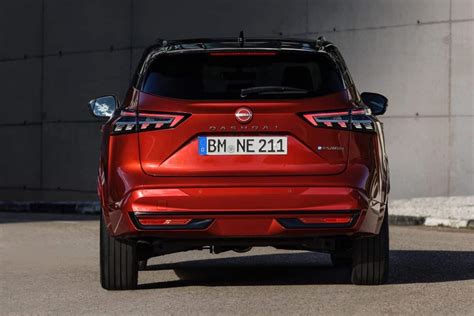 Dettaglio del frontale della Nissan Qashqai restyling