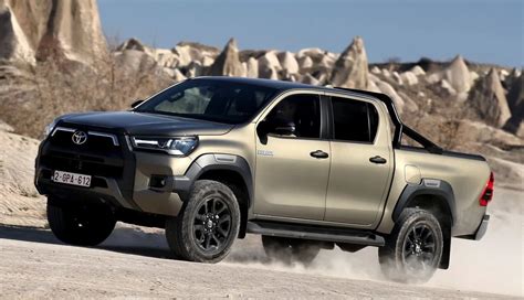 Toyota Hilux Hybrid 48V